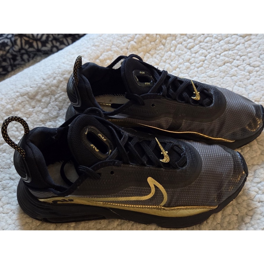 Nike Air Max 2090‎ Black Gold Sneakers Approx Women's 9.5–10 / Men's 8.5